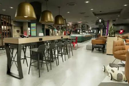 Moxy Zurich - 32