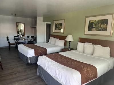 Adobe Inn - 3