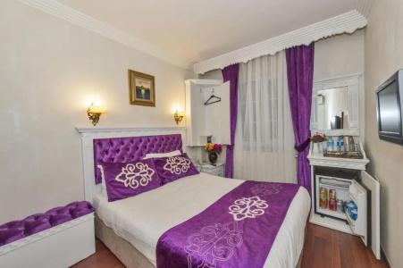 Istanbul Holiday - 125