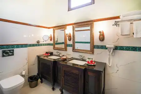 Khas Bagh - 74