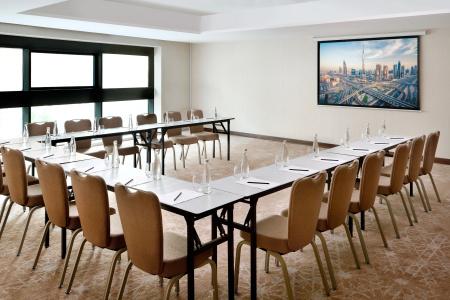 Mövenpick Apartments Downtown Dubai - 39