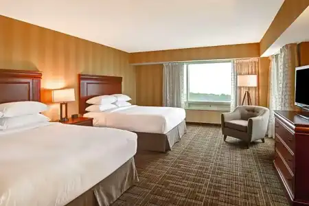 DoubleTree Fallsview Resort & Spa by Hilton Niagara Falls - 53