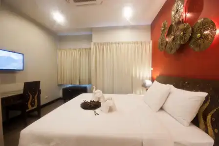 YouDee Patong (formerly Meir Jarr) - 18