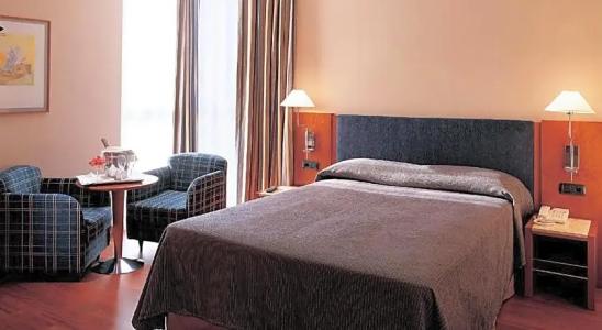 Sercotel Cornellà Barcelona - 81