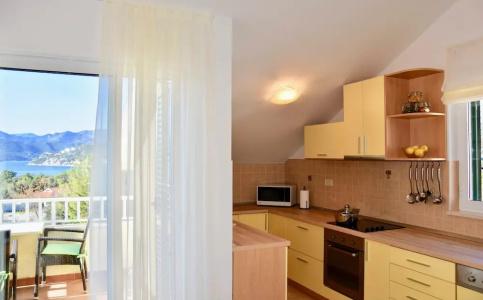 Apartment 3 Beaches With Free Parking - 239