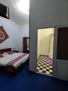 World Guest House - 63