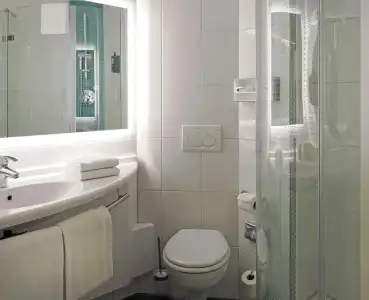 ibis Locarno - 80