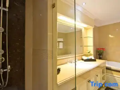 LK The Empress Pattaya - 125