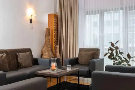 ibis Styles - 5