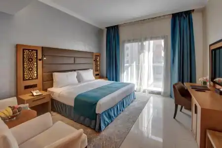 Class Apartments - 83