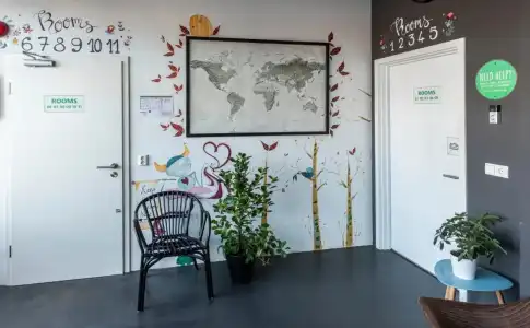 Vibrant Iceland Hostel - 9