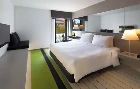 DoubleTree by Hilton Lisbon - Fontana Park - 39