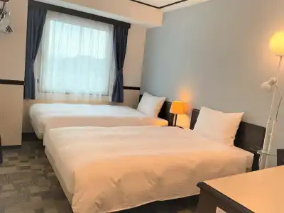 Toyoko Inn Niihama Ekimae - 13