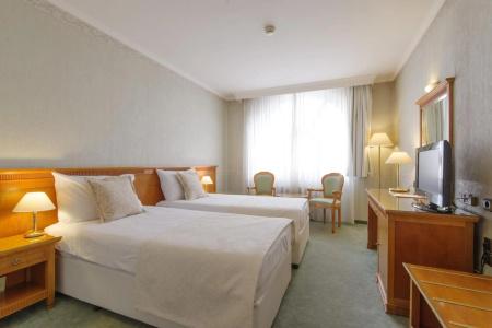 Trianon Rive Gauche - 8