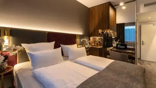 PLAZA Premium München - 45