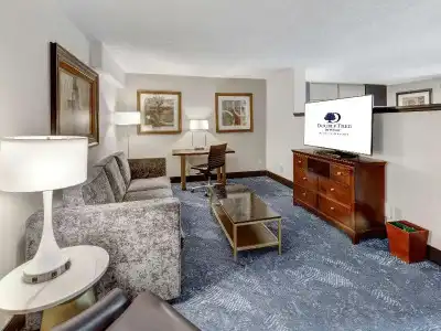 DoubleTree by Hilton Wichita Airport - 49
