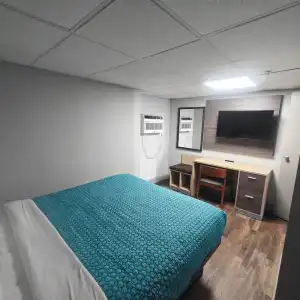 Mountain Vista Inn & Suites - 39