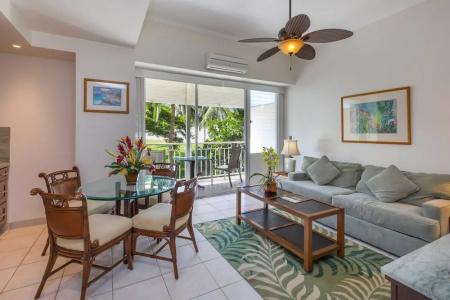 Waikiki Shore by OUTRIGGER - 56