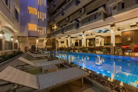 Seeka Boutique Resort - Relaxing Stay - Balcony, Pool & Near Beach - 9