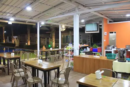 Pueanjai Resort and Restuarant - 16