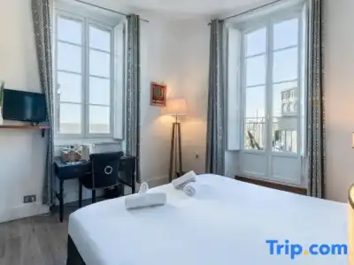 Hôtel de L'Océan et Restaurant - Coeur de Ville - 92