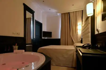 Vaticano Royal Suite - 52