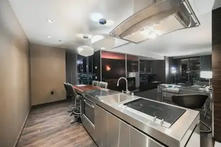 Beautiful Palms Place Suite - 169