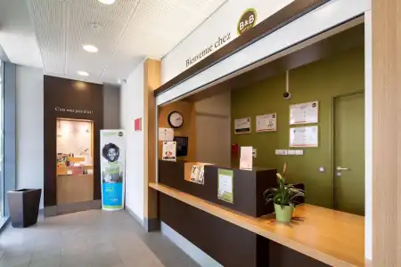 B&B Reims Bezannes - 13