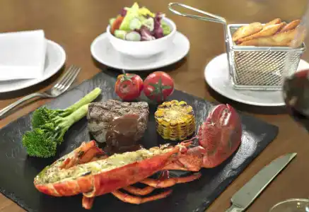 Radisson Blu Shanghai New World - 11