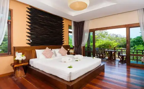 Palm Leaf Resort - 4
