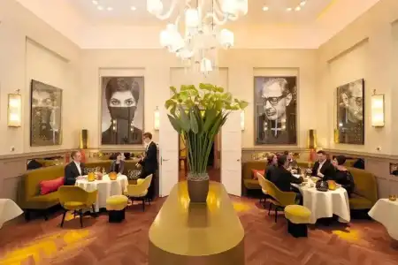 LA Maison - 2