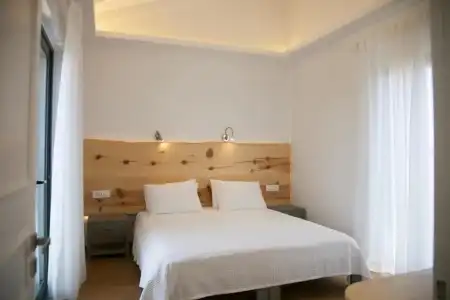 Artemis Village Apartments & Studios - 25