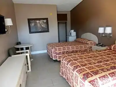 Sunset Inn - 34