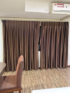 Mall Suites - 239
