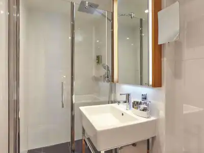 Mercure - 8
