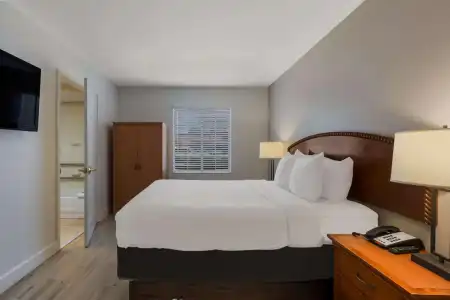 Baymont Inn & Suites by Wyndham Tempe University/Phoenix - 46