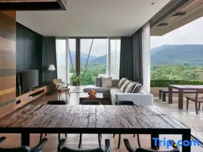 atta Lakeside Resort Suite - 73
