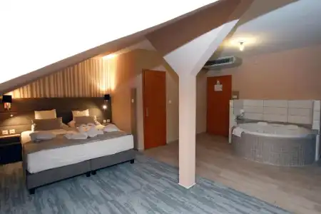 Laroba Wellness - 32