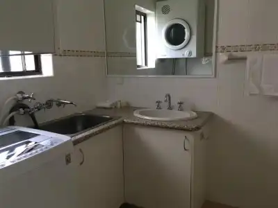 Burleigh Palms Holiday Apartments - 6