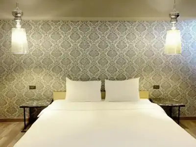Diary Suite - 14