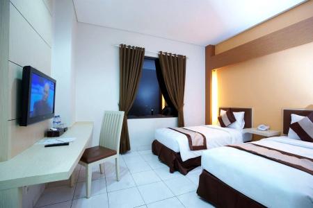 88 - Mangga Besar VIII Jakarta by WH - 2