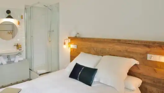Hostal Girona - 44
