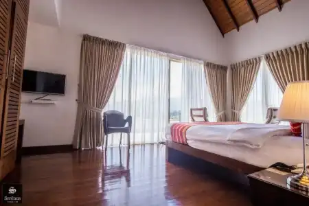 Serenus Boutique Villa - 39