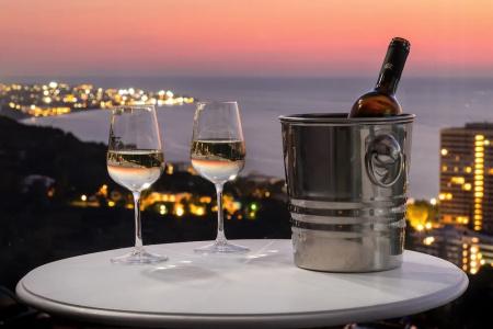 Rhodes Skyline Suites - 18
