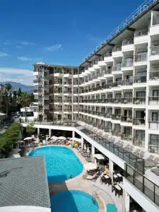 Club Monte Carlo - 26