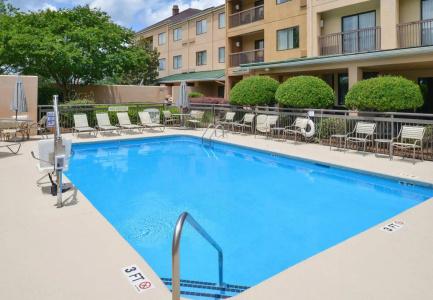 Courtyard by Marriott Columbia Northeast/Fort Jackson Area - 17