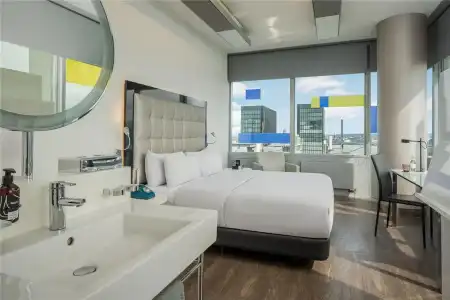 INNSiDE by Meliá Düsseldorf Hafen - 3