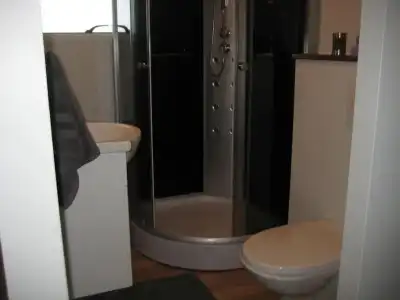 Ace Guesthouse - 5