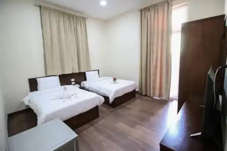 Miramar Talaat Harb - 47