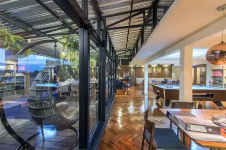 THE Posh Phayathai - 28
